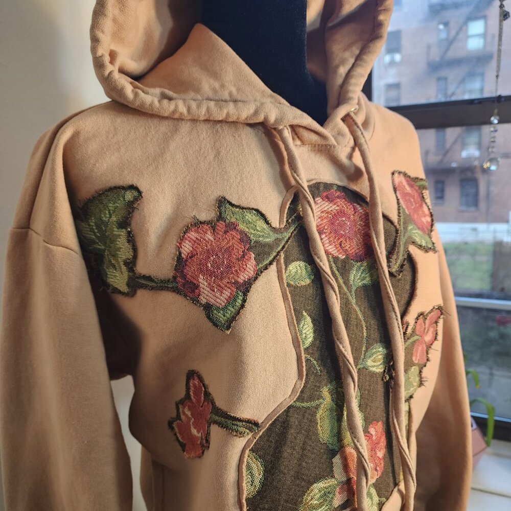 One-of-a-Kind Reworked Cropped Hoodie reworked by me - Picture 2 of 9